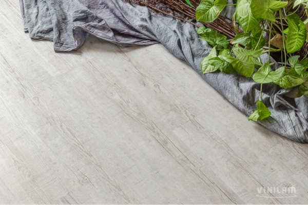 Кварцвиниловая плитка Vinilam Click 3.7 мм 8591 Дуб Форст