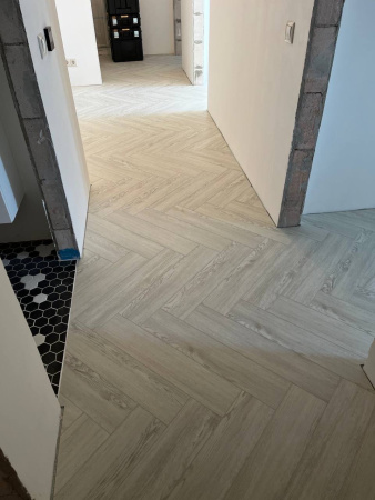 Кварцвиниловая плитка (Елочка) Alpine Floor Легкий паркет (Light Parquet) ECO 13-4 Дуб Арктик