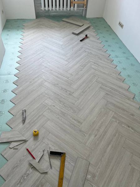 Кварцвиниловая плитка (Елочка) Alpine Floor Легкий паркет (Light Parquet) ECO 13-4 Дуб Арктик