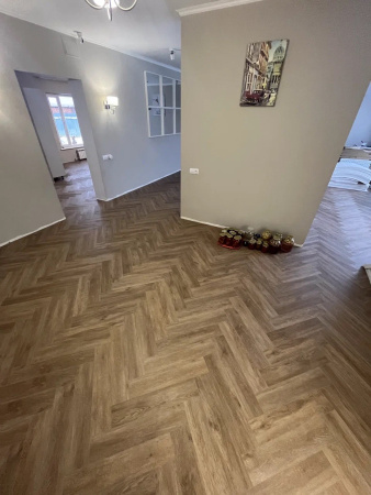 Кварцвиниловая плитка (Елочка) Alpine Floor Легкий паркет (Light Parquet) ECO 13-10 Макадамия